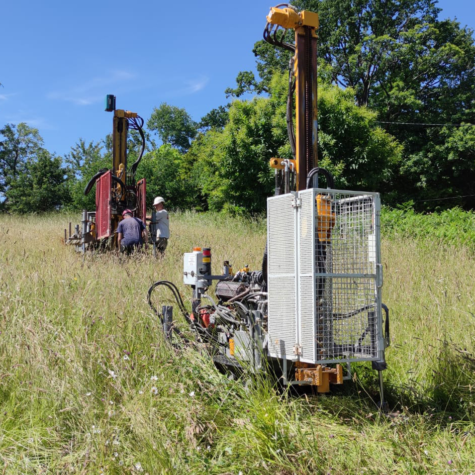 Photo de foreuse en action